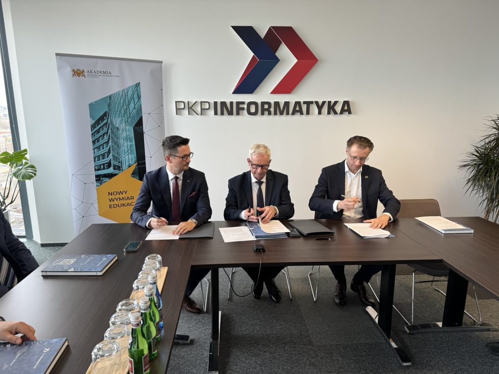 The UEHS has established cooperation with „PKP Informatyka”