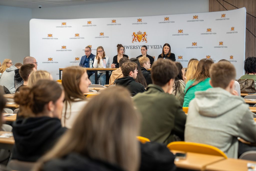 Relacja z Dnia Otwartego Uniwersytetu VIZJA w Warszawie