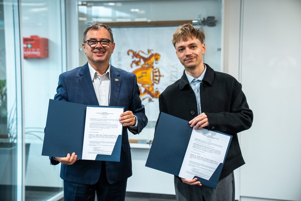 Porozumienie Uniwersytetu VIZJA oraz Innowise Sp. z o.o.